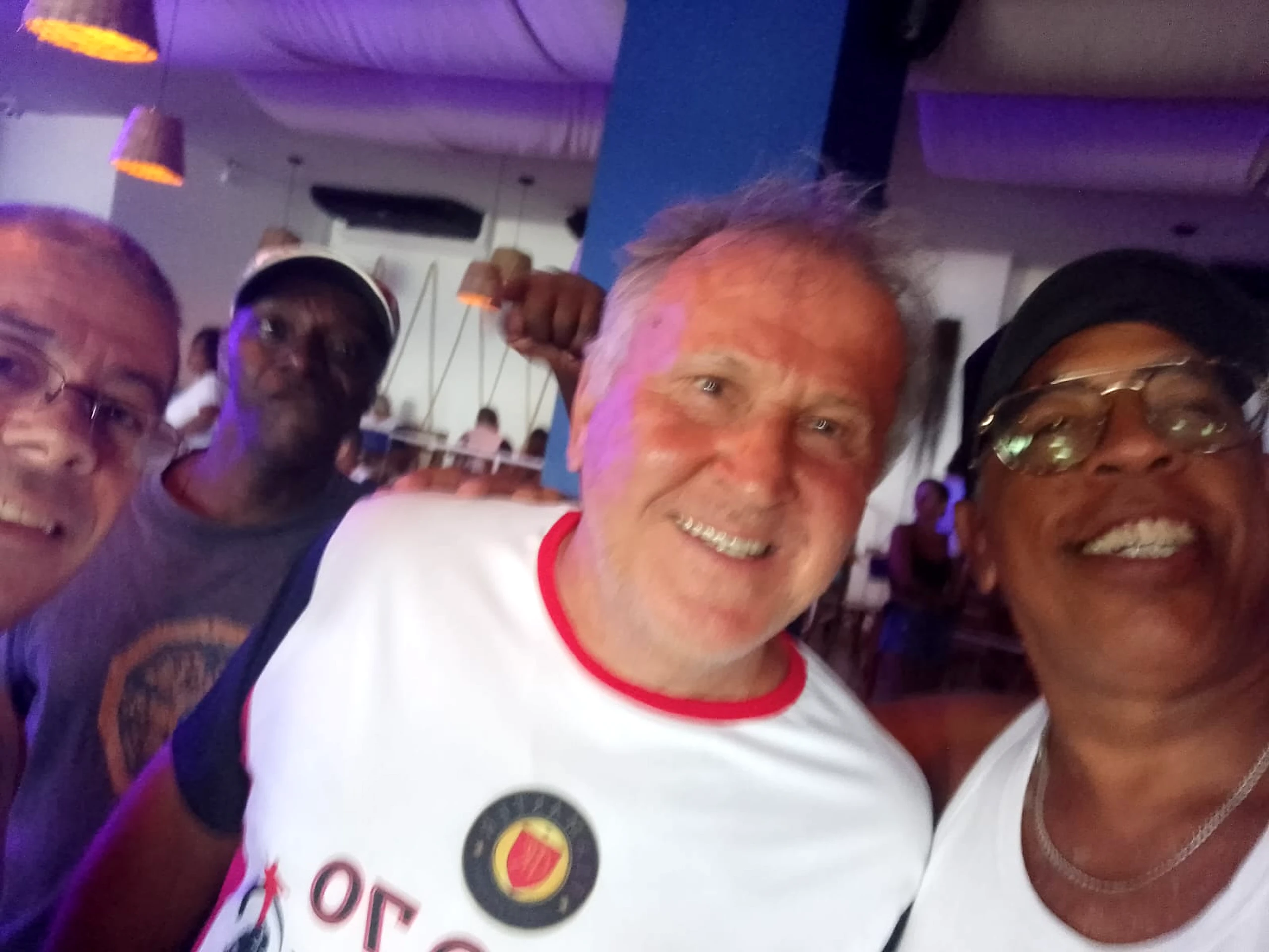 Com Zico, nos 70 anos